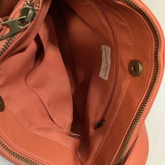 Universal Thread Goods Co Pumpkin Orange Crossbody Purse - Picture 4 of 11